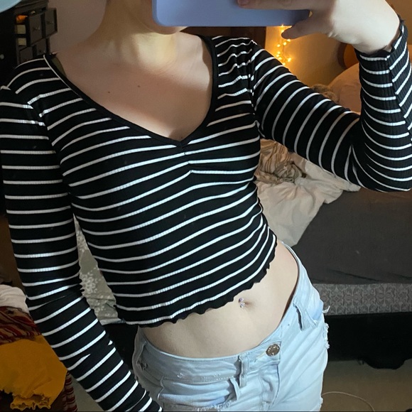 Tilly's Tops - Tillys Black and White Striped Top